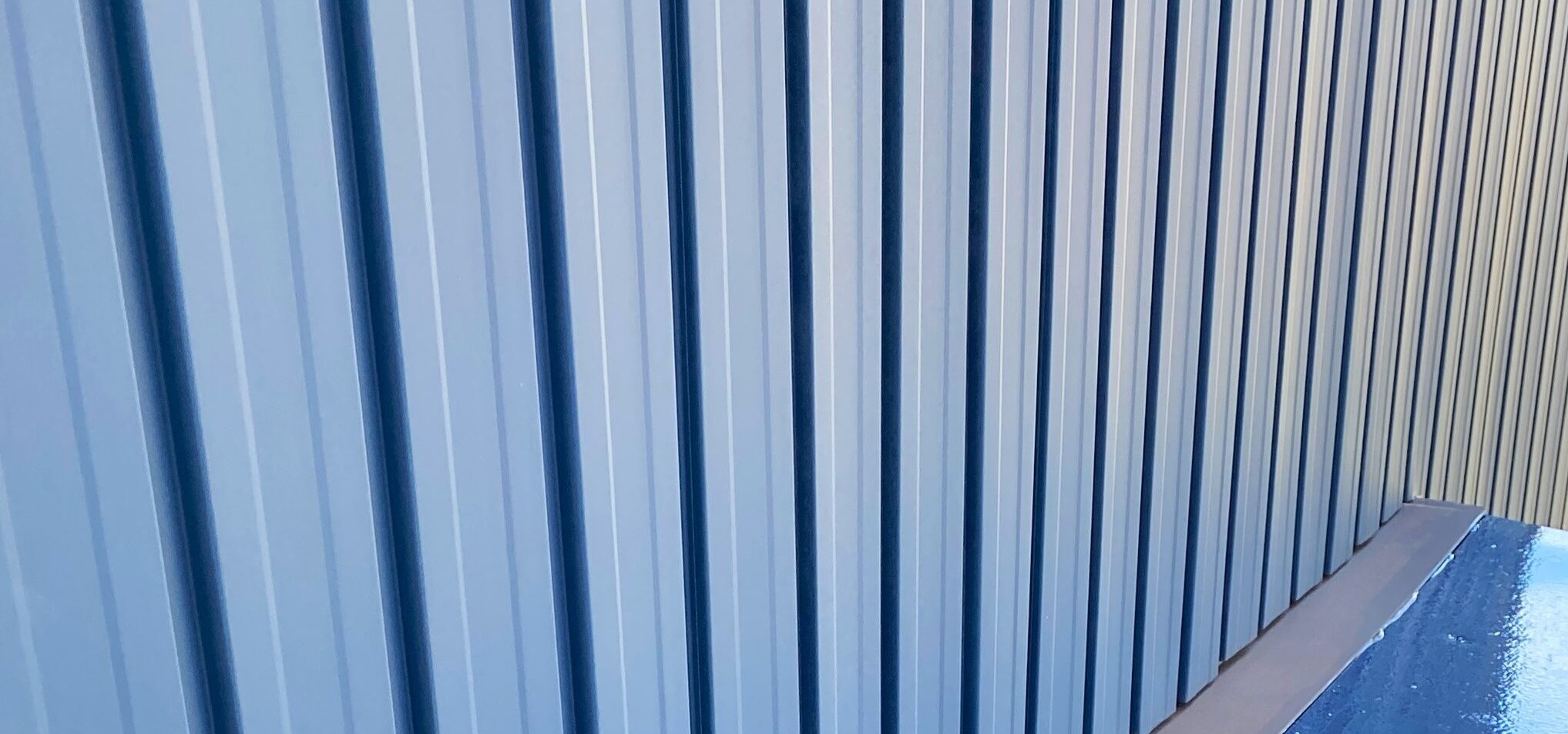 外壁塗装　静岡市　ガルバリウム鋼板